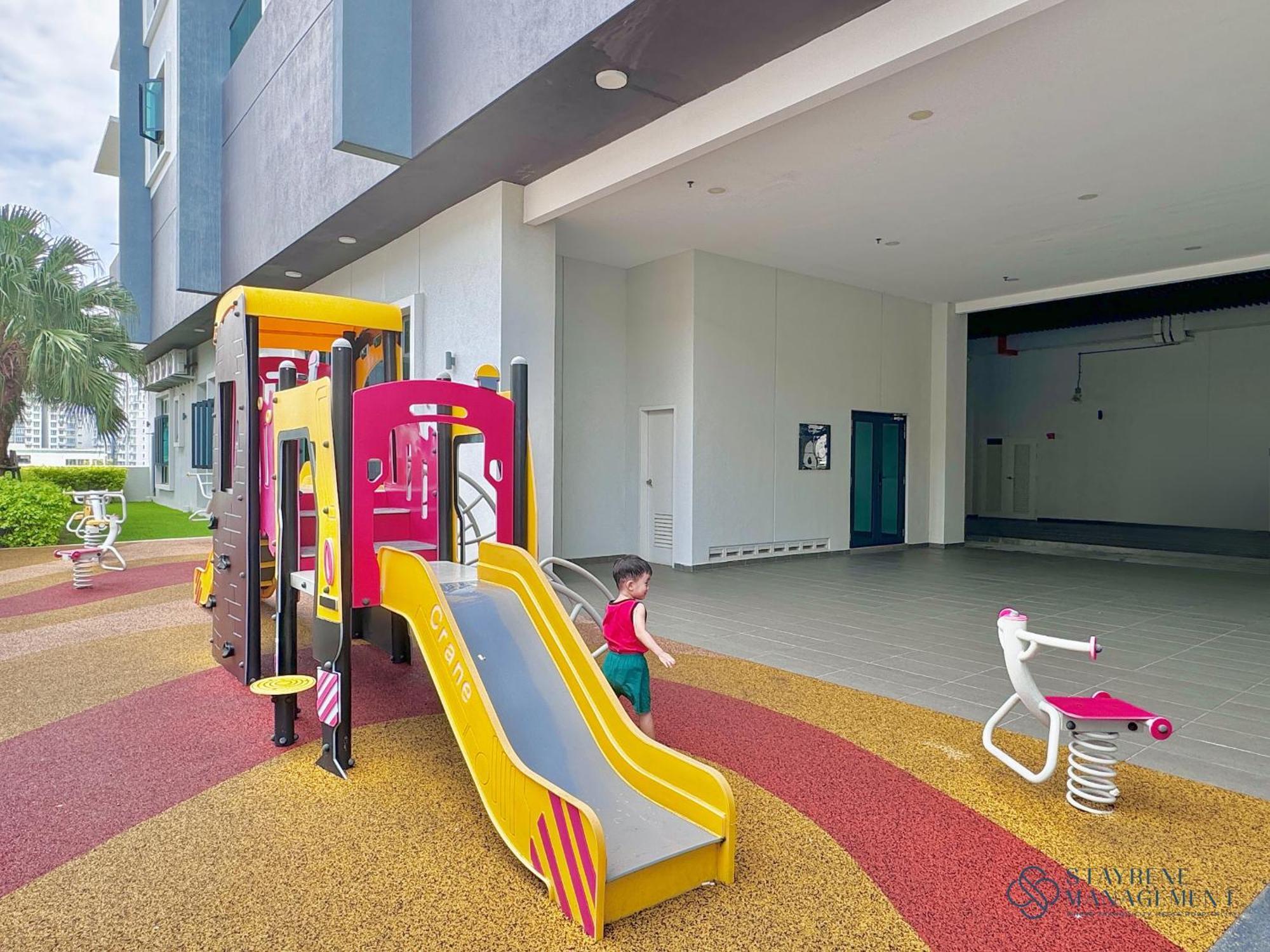 Melaka Ong Kim Wee Residences By Stayrene Екстер'єр фото
